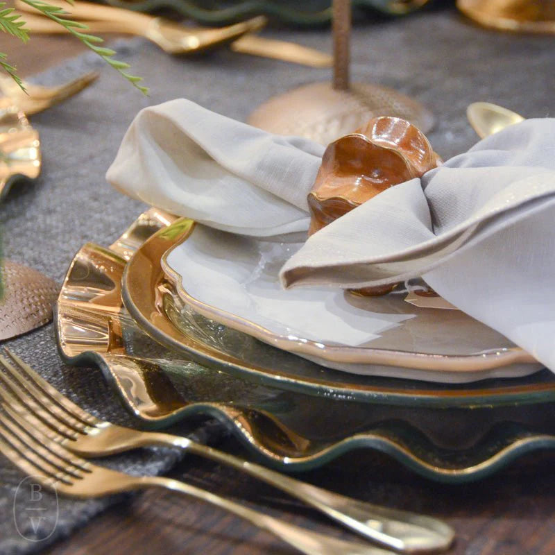 Ruffle Buffet Plate