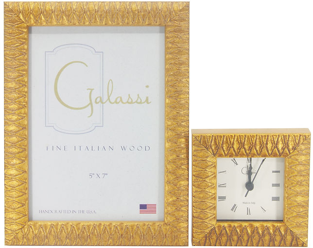 4x4 Gold Marquise Frame