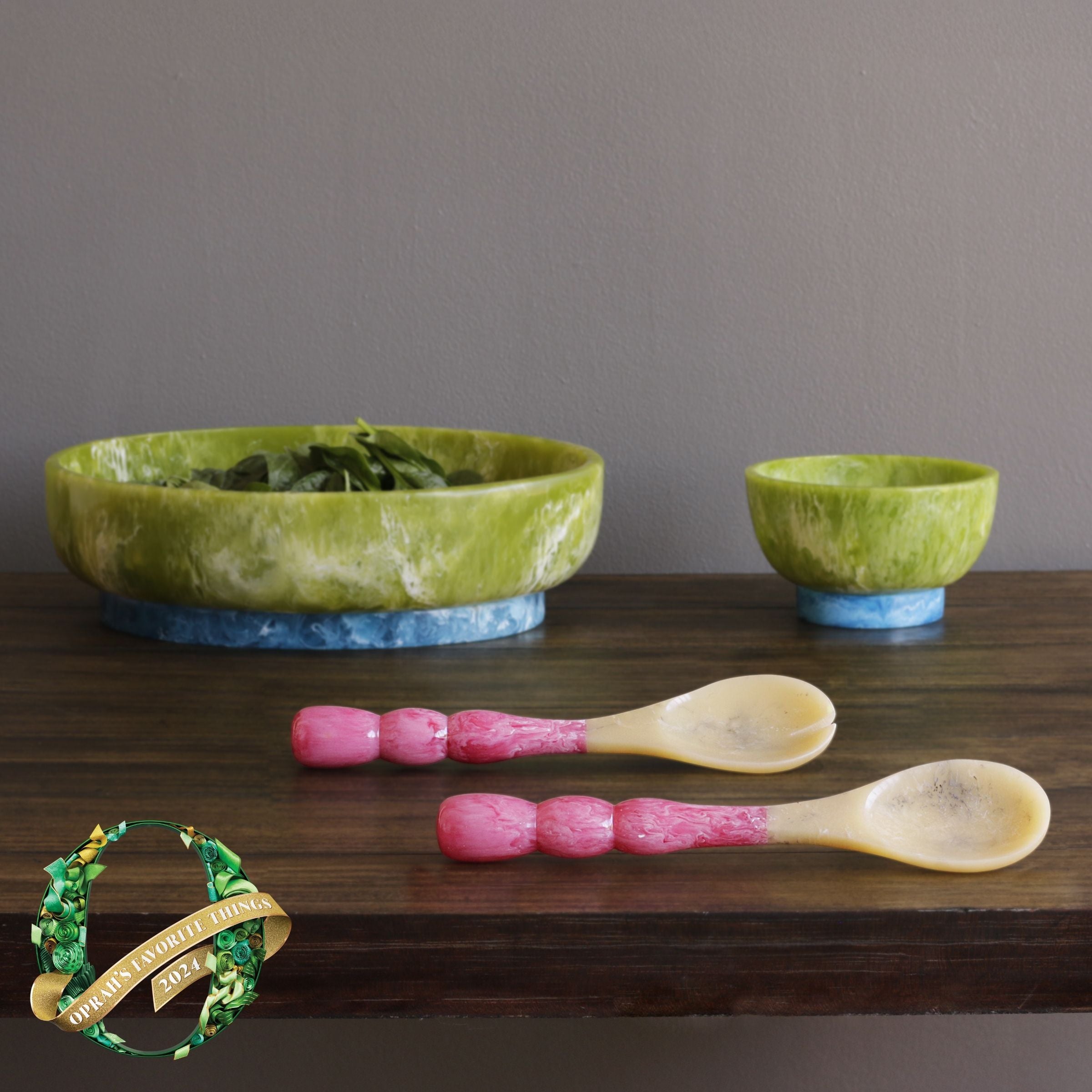 Resin Rio Small Bowls with Base (Green and Blue)