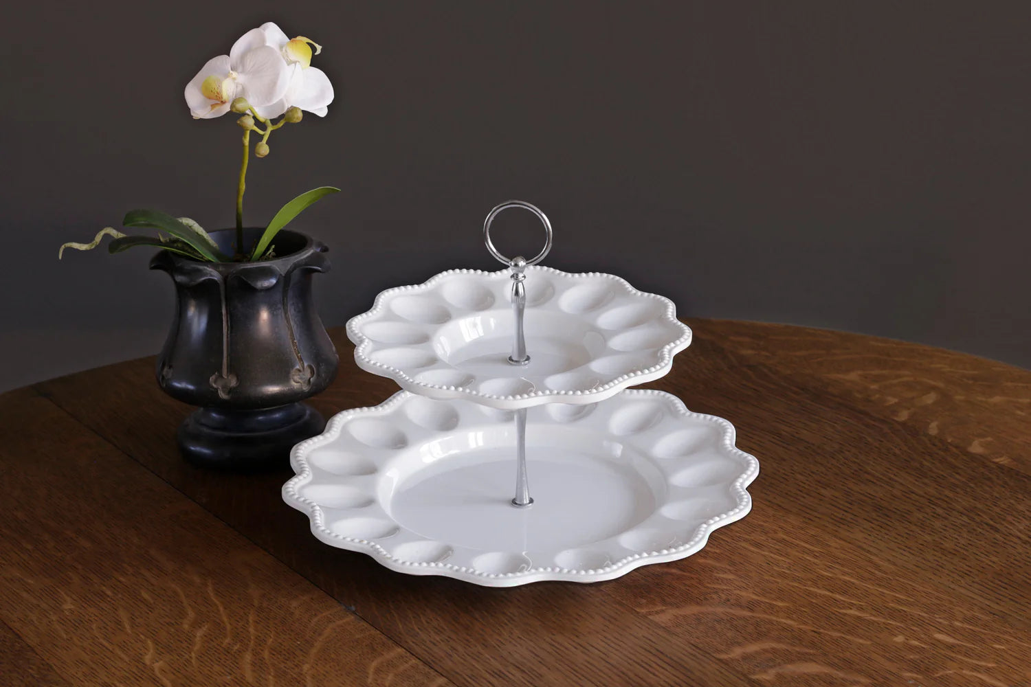 VIDA Alegria Two Tiered Egg Server White