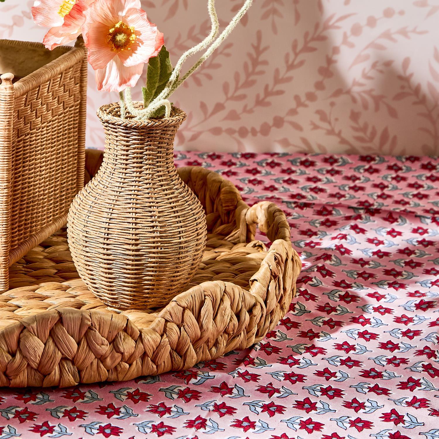 Water Hyacinth Scalloped Edge Round Tray