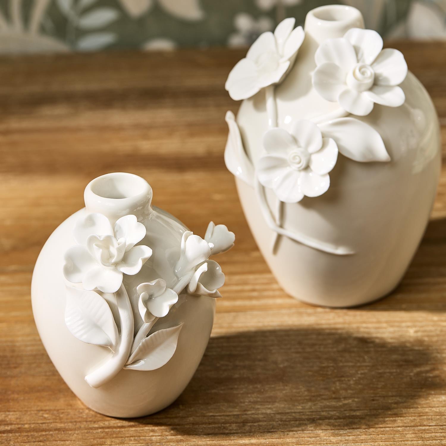 Mini Vase with Sculpted Flowers