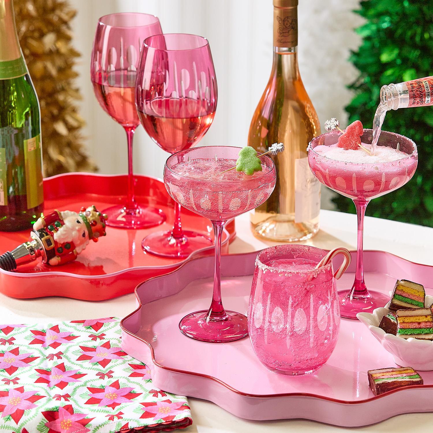 Scalloped Round Trays
