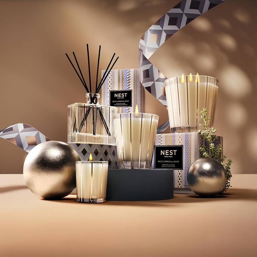 Blue Cypress & Snow Classic Candle