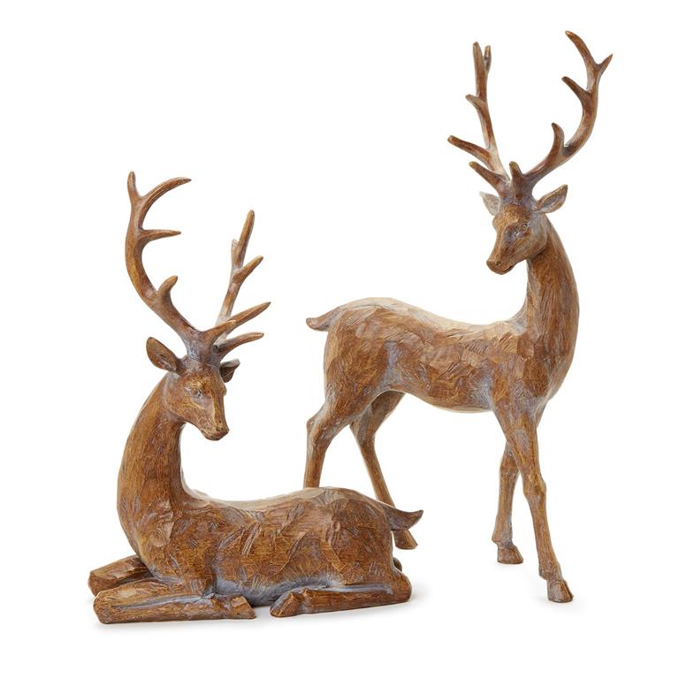 Sitting Woodsy Deer