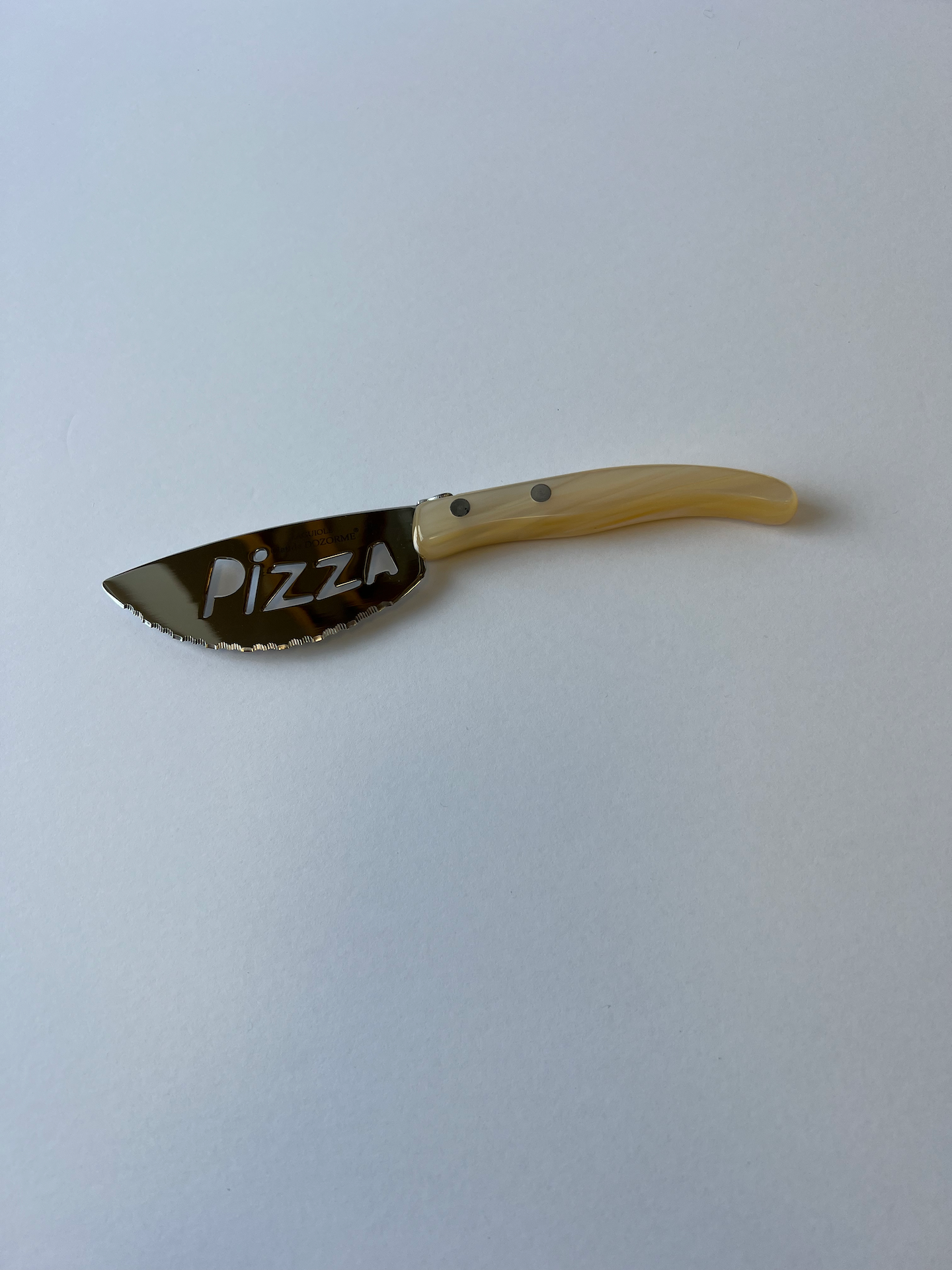 Berlingot Pizza Knife | Natural Handle