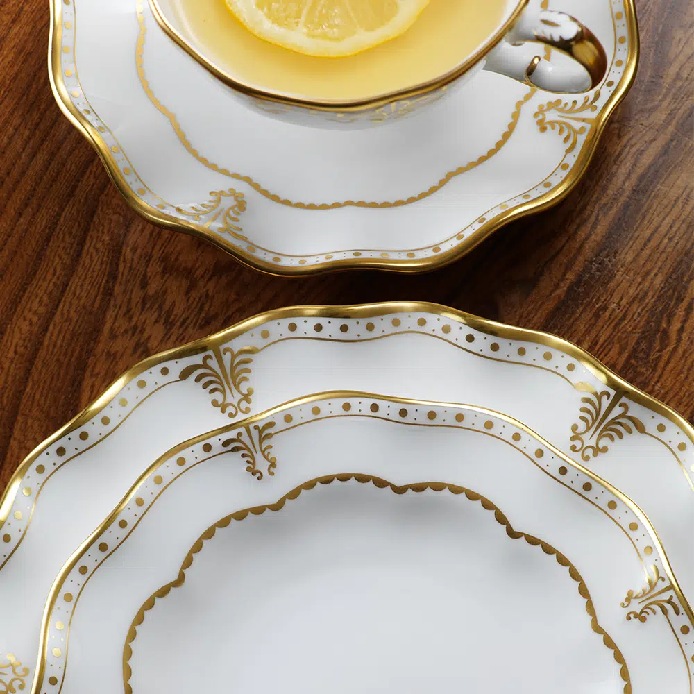 Elizabeth Gold Dinner Plate