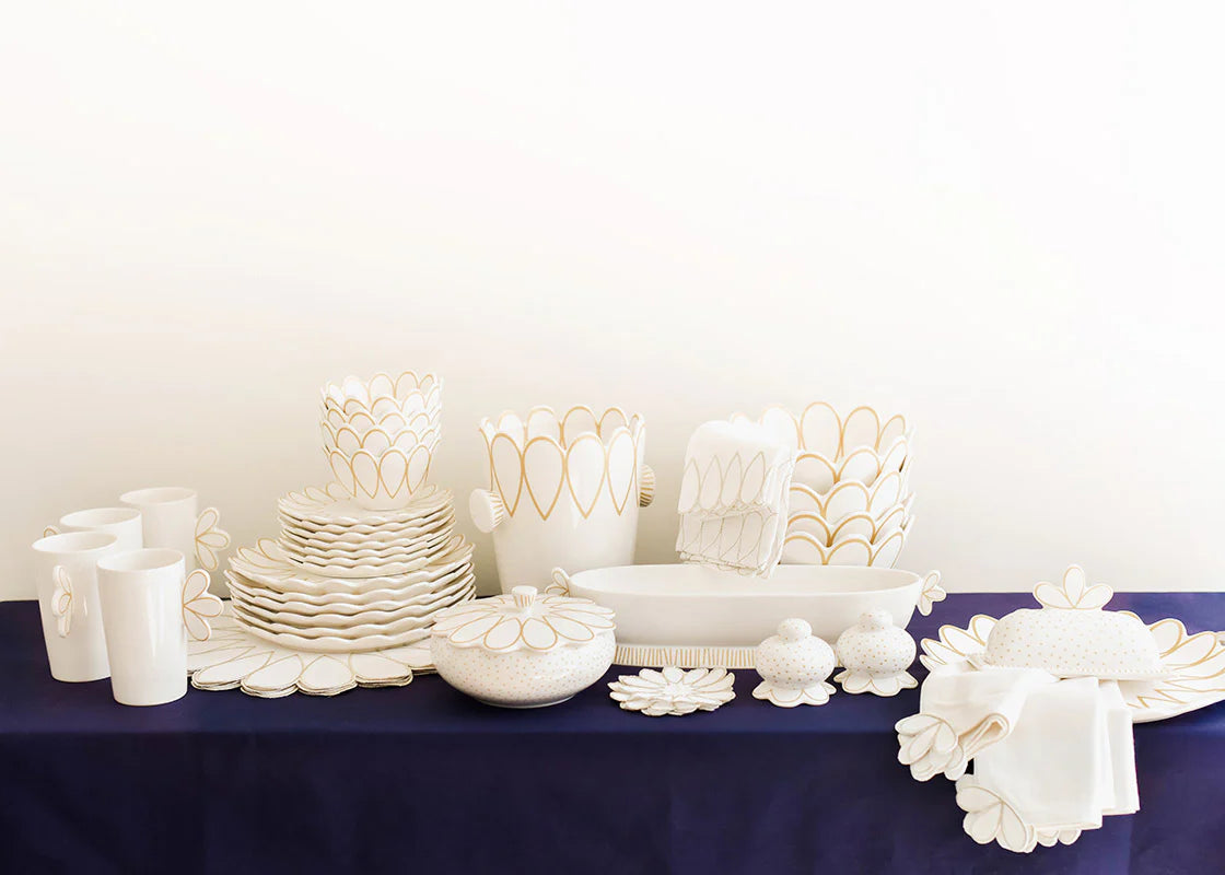 DECO GOLD SCALLOP SALT AND PEPPER SET