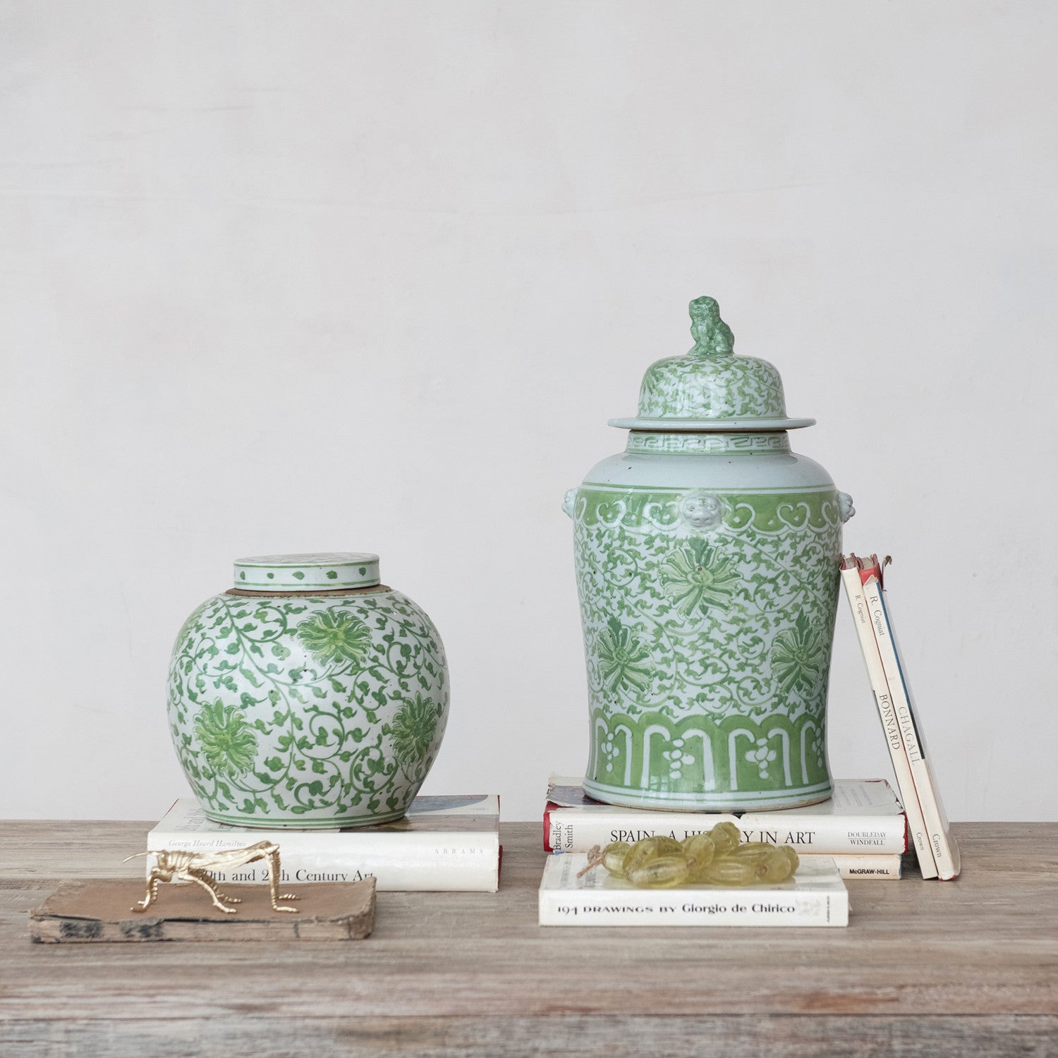 Green Floral Pattern Ginger Jar with Foo Dog