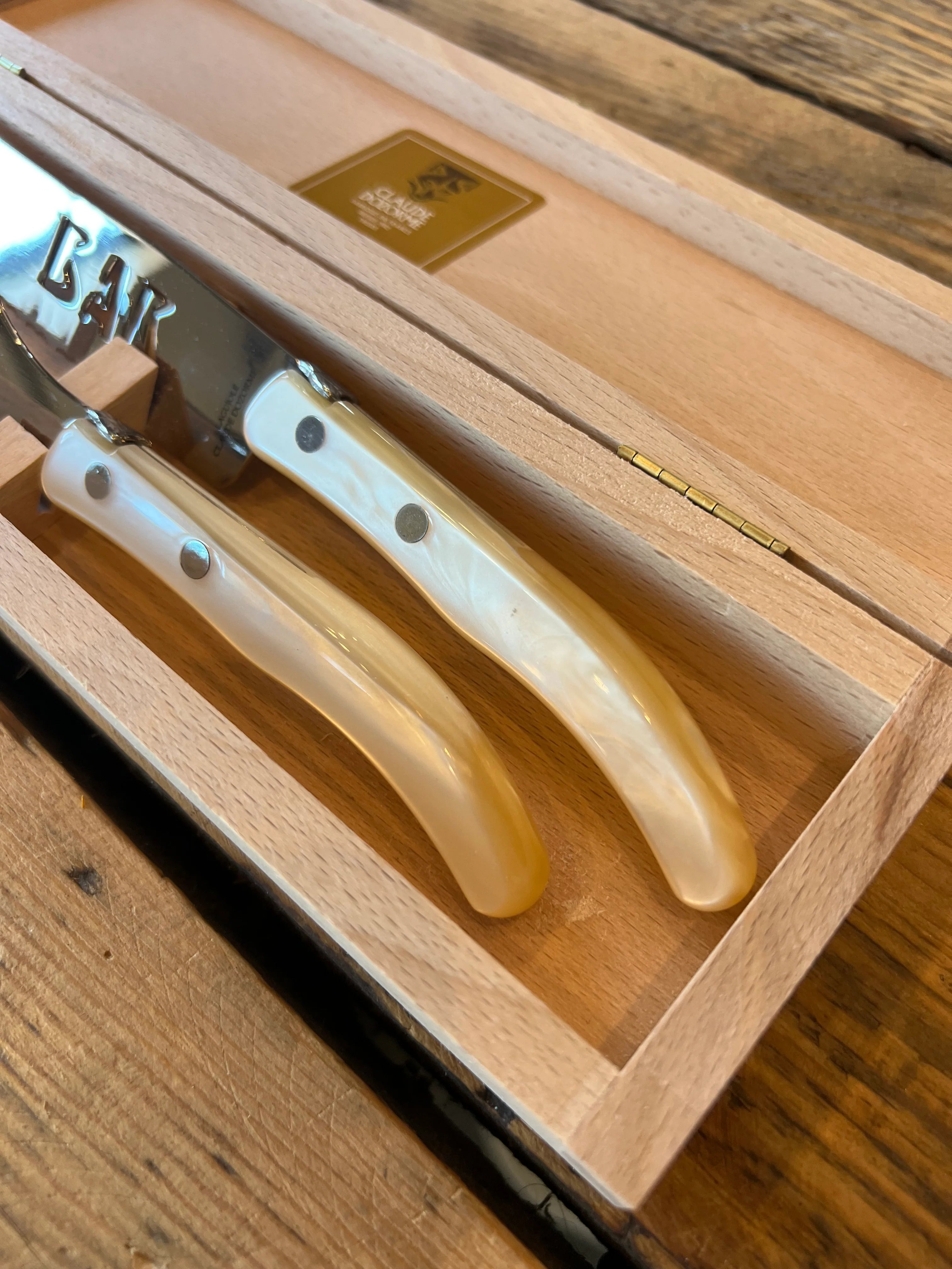 Boxed Berlingot 2pc Bar Set | Natural Handle