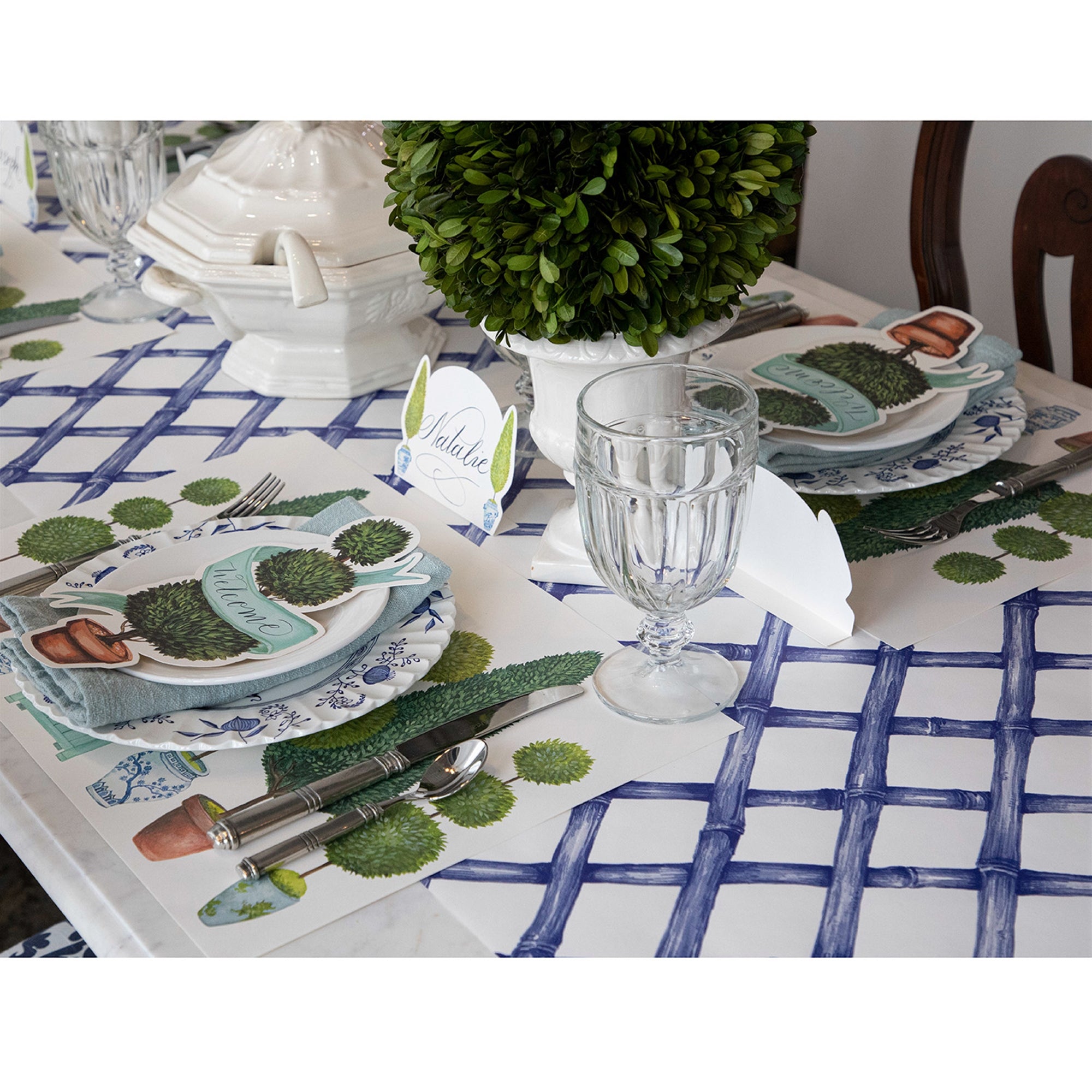 Paper Table Runner