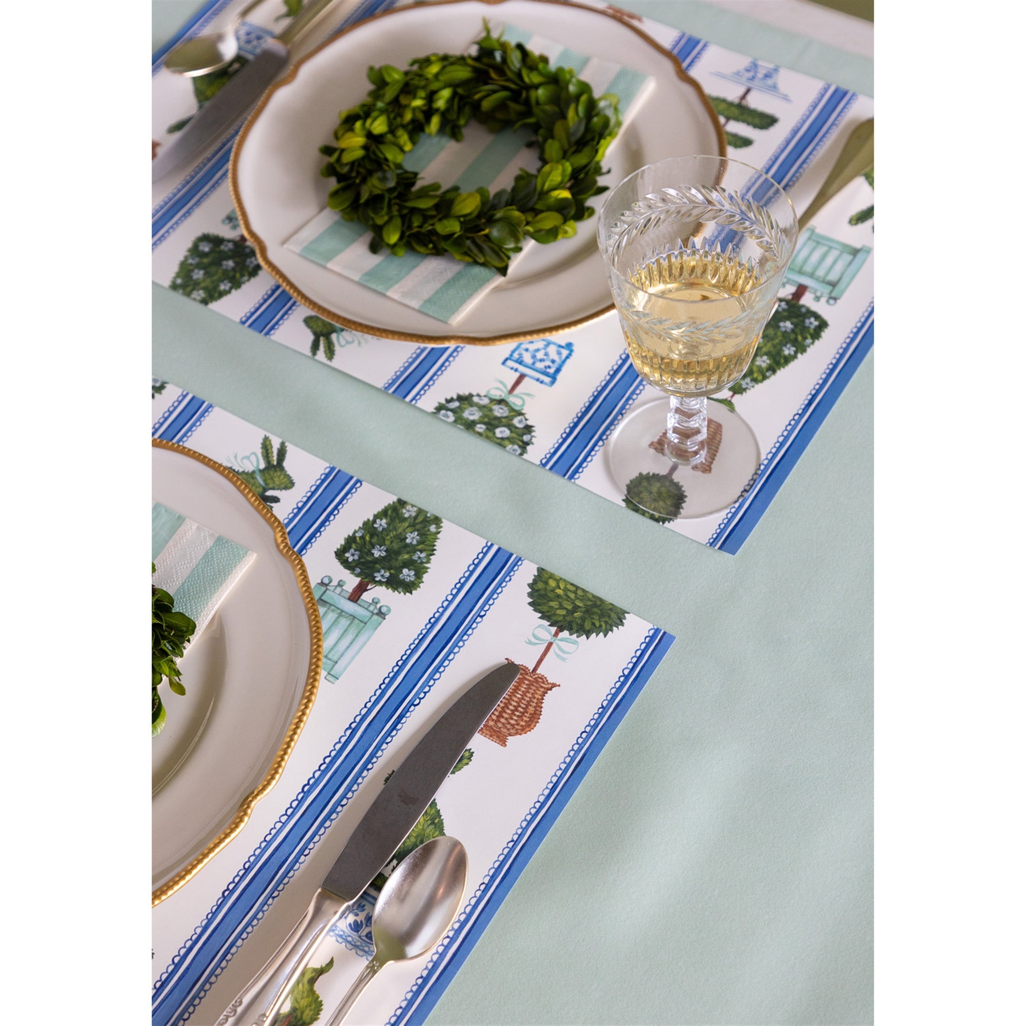 Paper Table Runner
