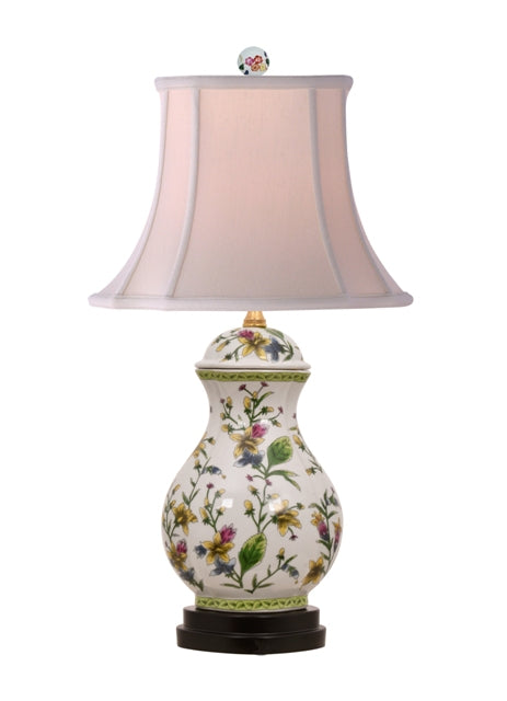 Porcelain Tulip Floral Scallops Jar Lamp