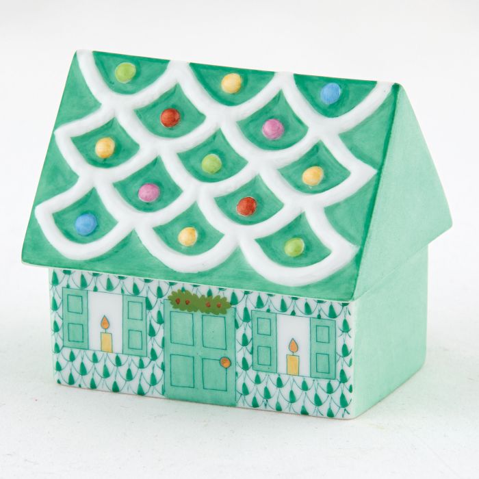 Cozy Gingerbread House - Green