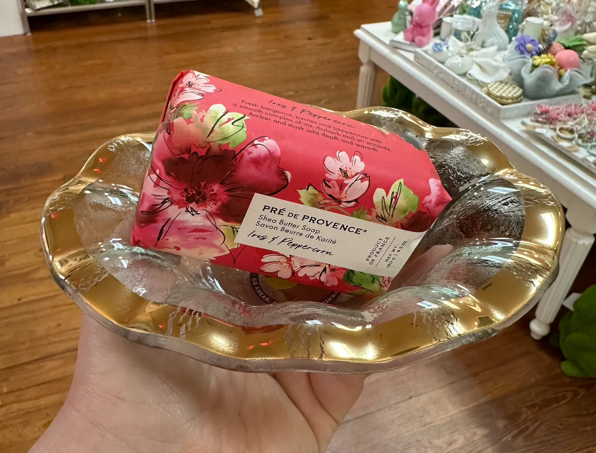 RUFFLE SOAP DISH