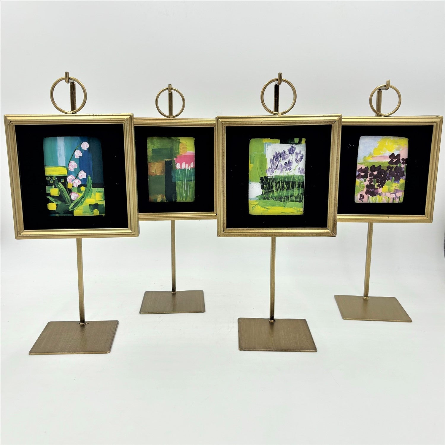 4x6" Framed Art on 13" Stand, Dark Flowers