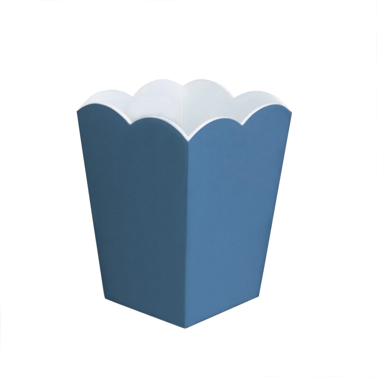 Scalloped Lacquer Bin