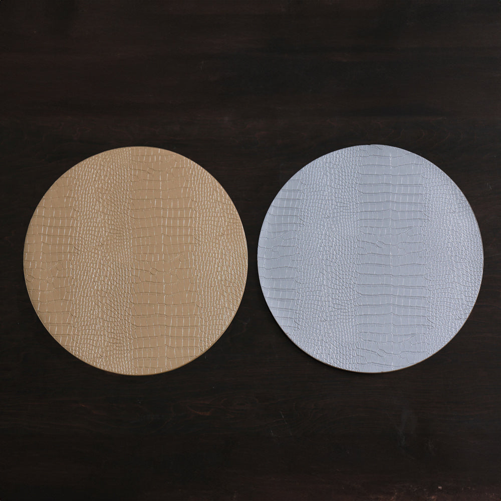 VIDA Croc Reversible 16" Round Placemats Set of 4 (Silver and Gold)