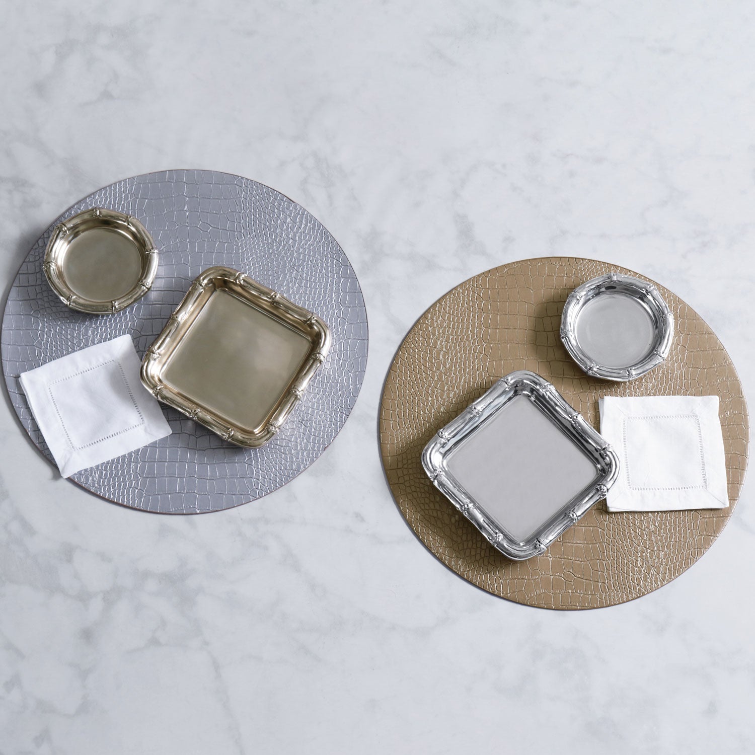 VIDA Croc Reversible 16" Round Placemats Set of 4 (Silver and Gold)