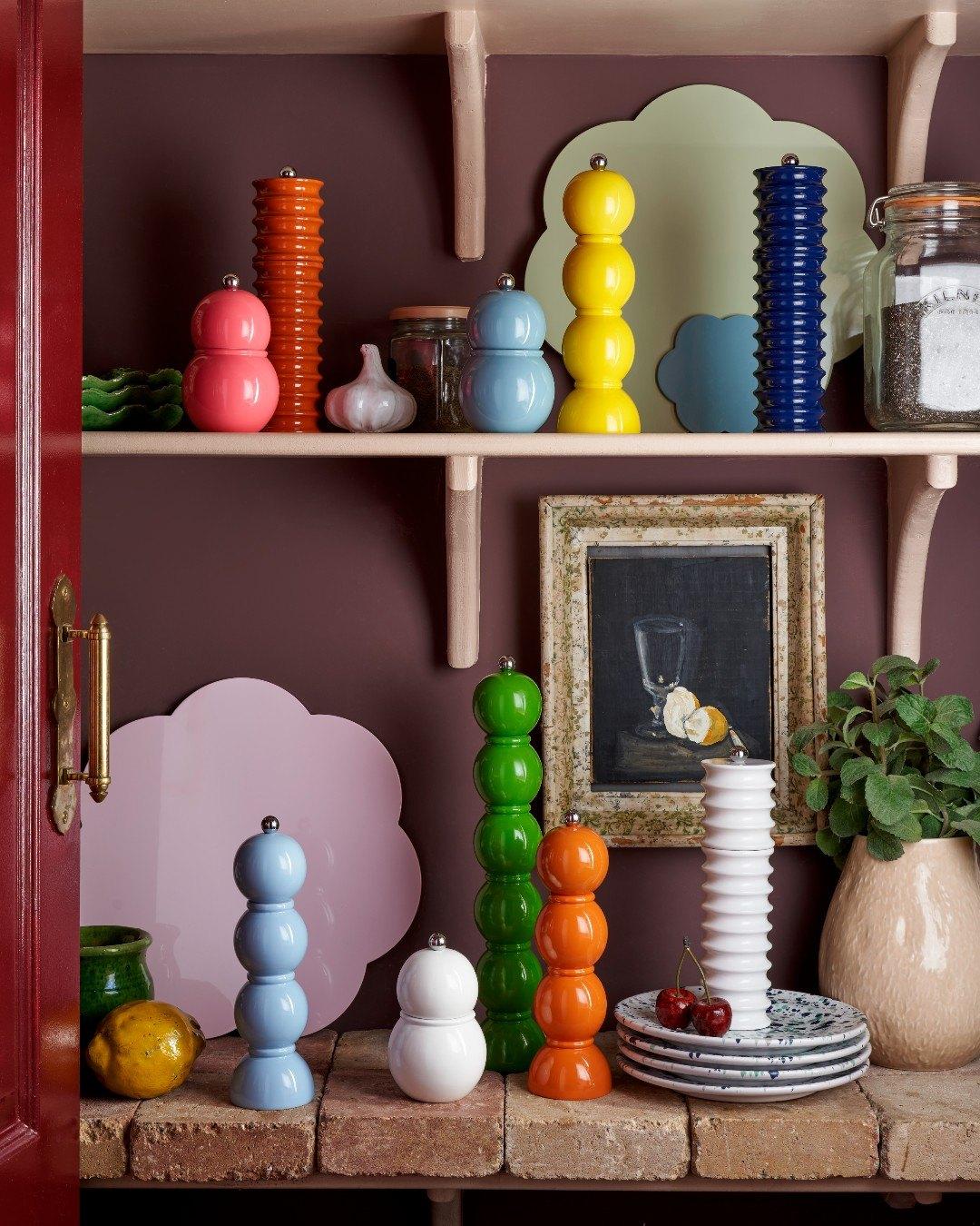 Navy Twister Salt and Pepper Mill