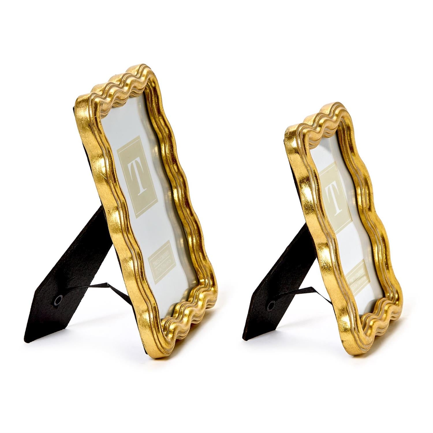 Triple Wave Photo Frame