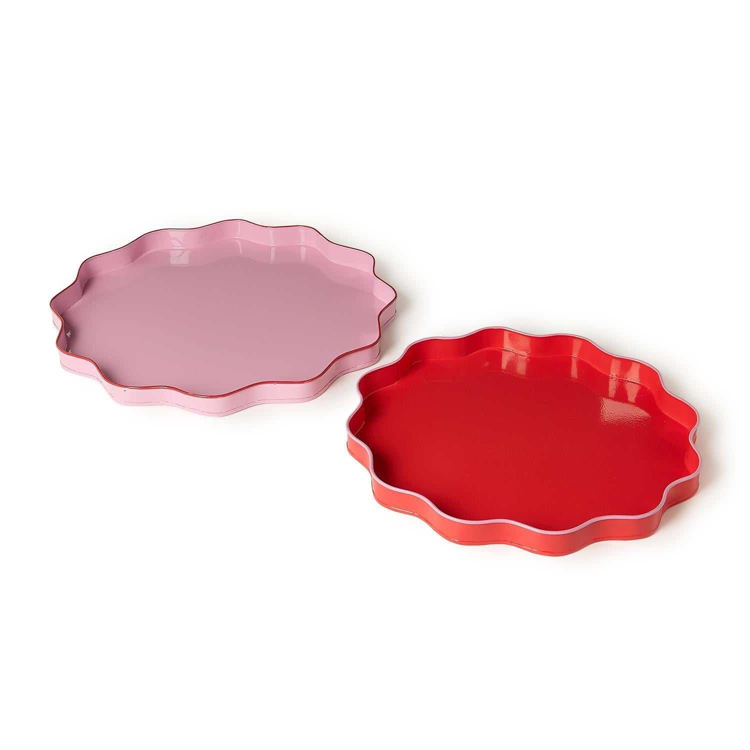 Scalloped Round Trays