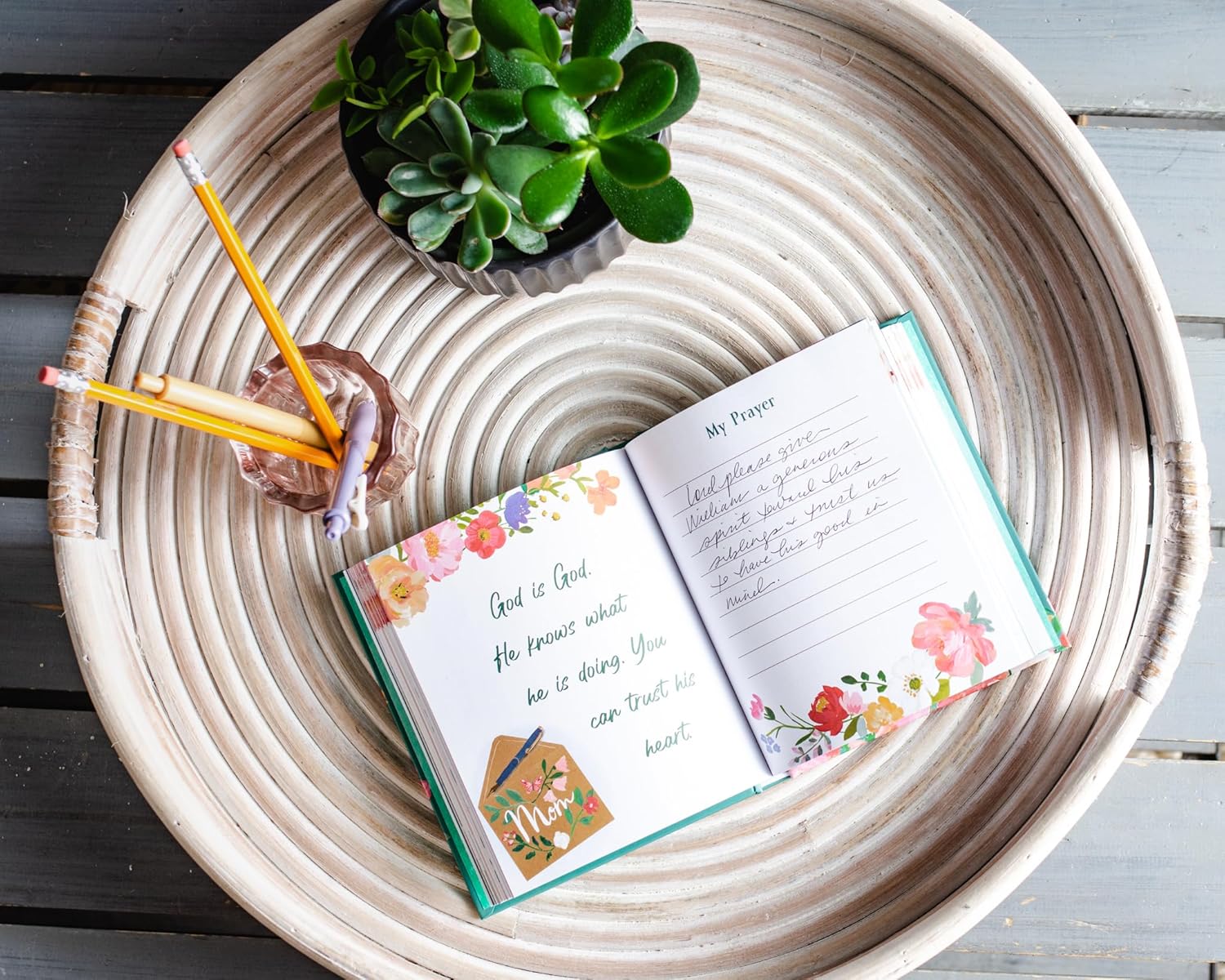 Grace for the Moment: For Moms