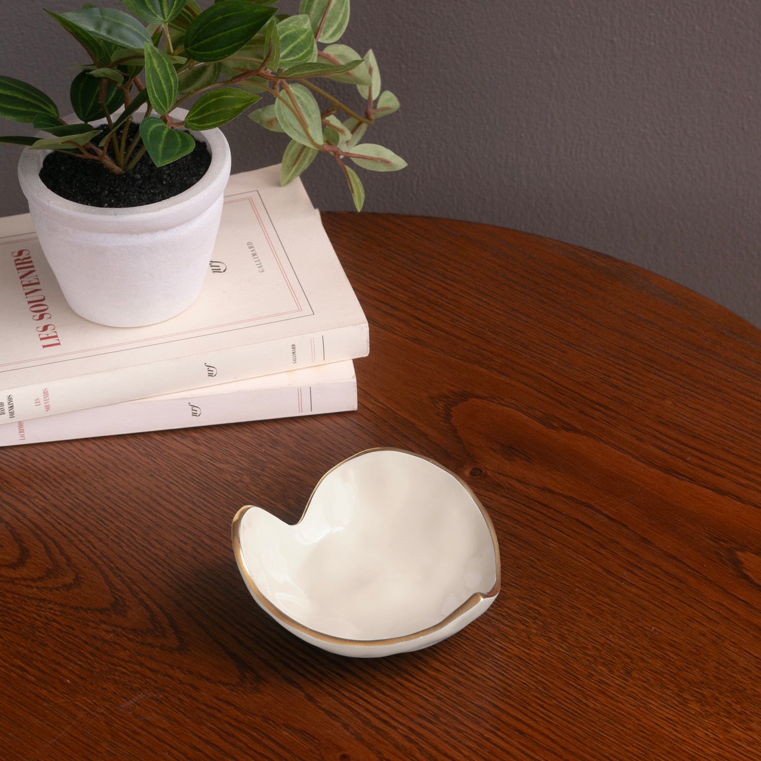 ENCANTO Soho Mini Heart (Cream)