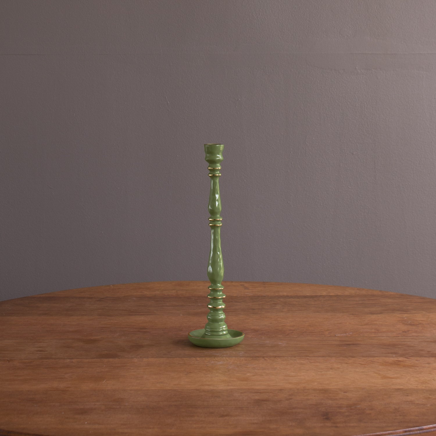 ENCANTO Crosby Small Candlestick Holder (Leaf Green)