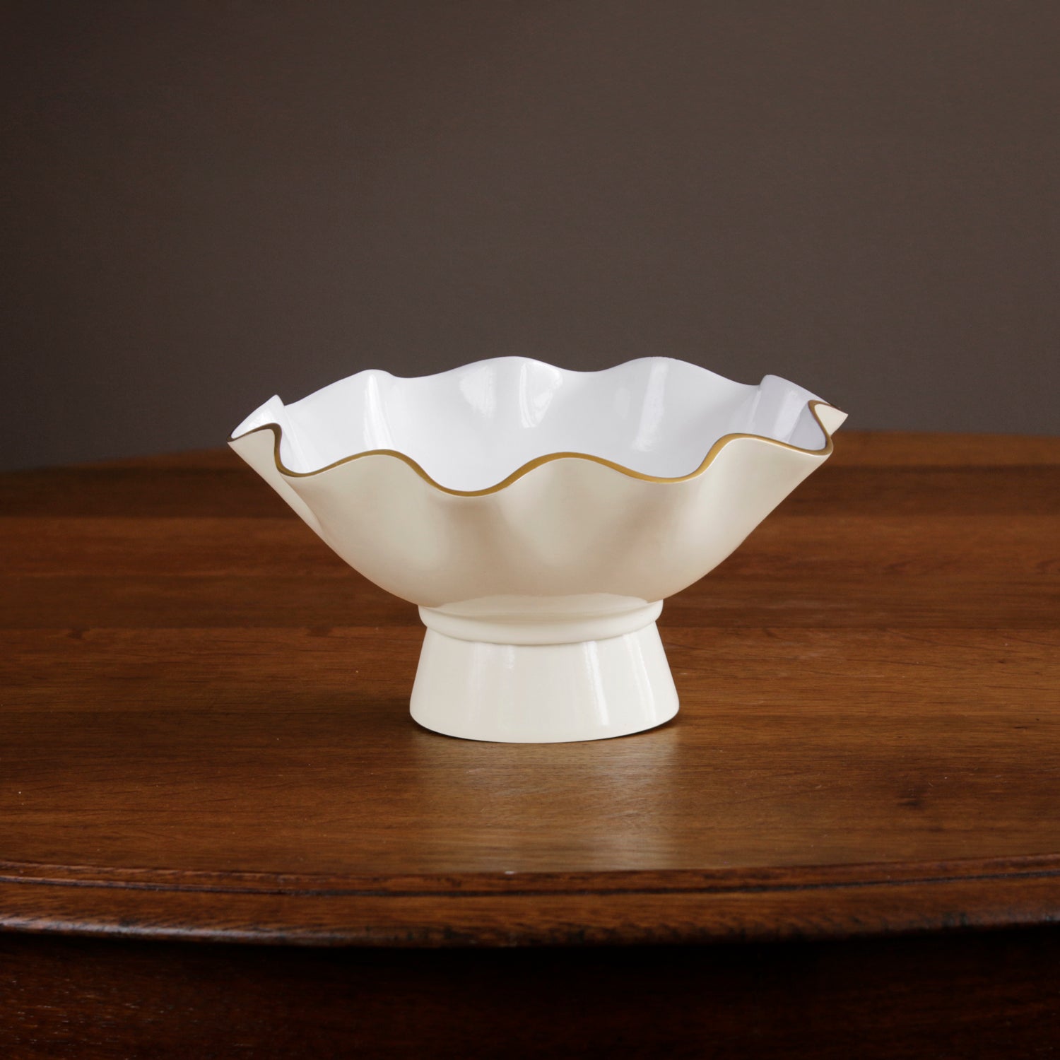 ENCANTO Carola Small Pedestal (Cream and White)