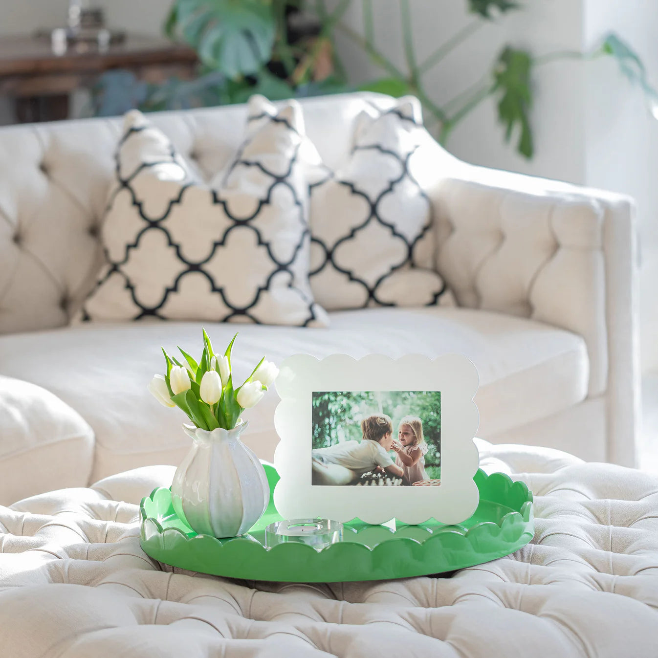White Scalloped Lacquer Photo Frame | 5x7