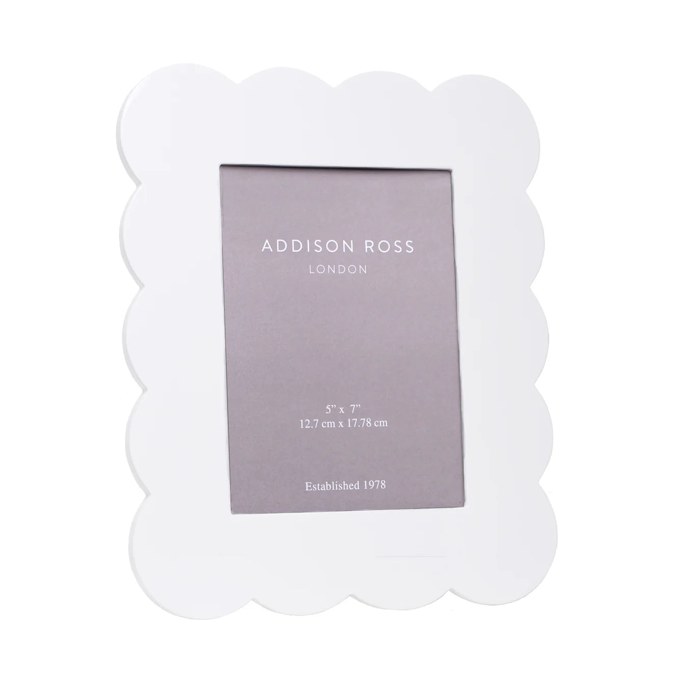 White Scalloped Lacquer Photo Frame | 5x7