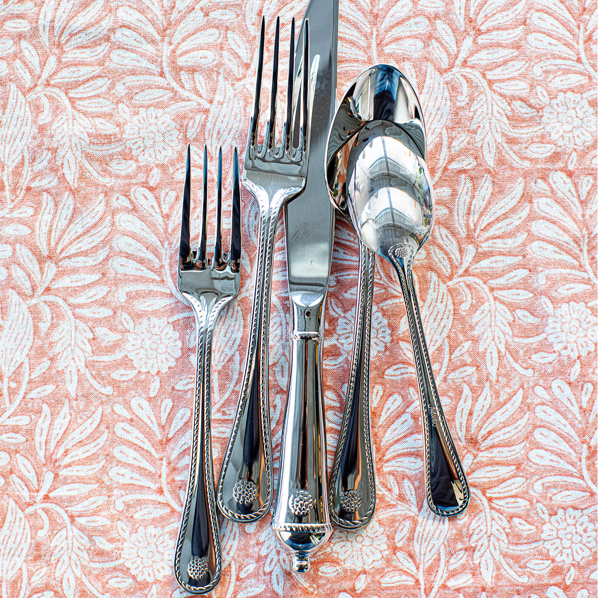 Berry & Thread 5 Piece Place Setting - Polished