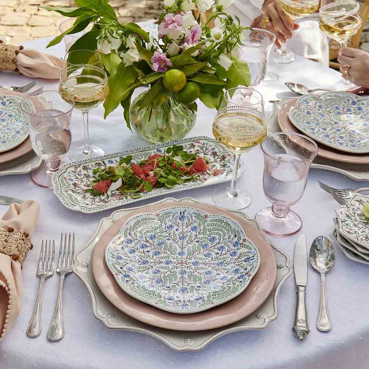 Berry & Thread 5 Piece Place Setting - Polished