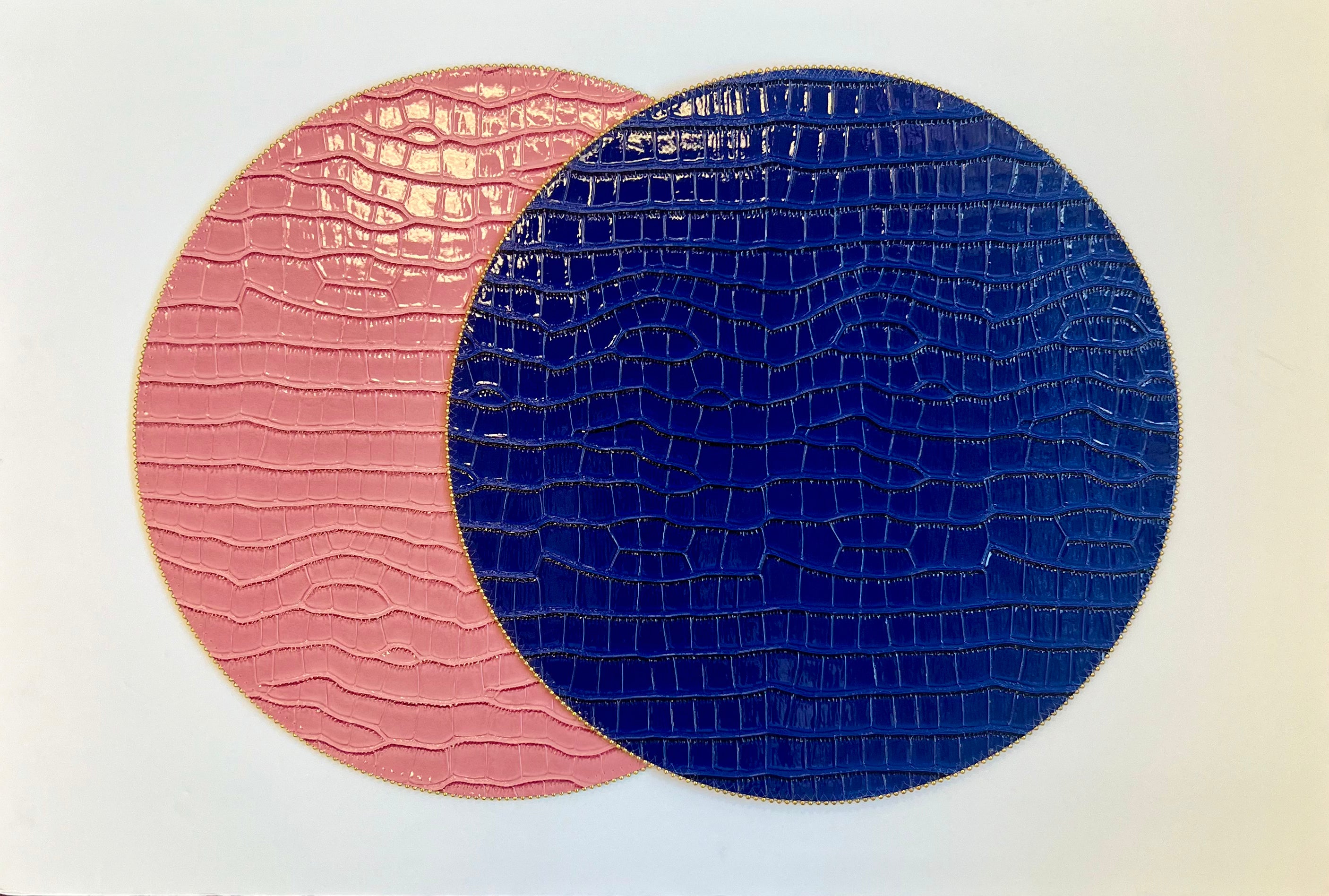 Patent Croc Blue #20/#29 Pink Reversible Round Placemat