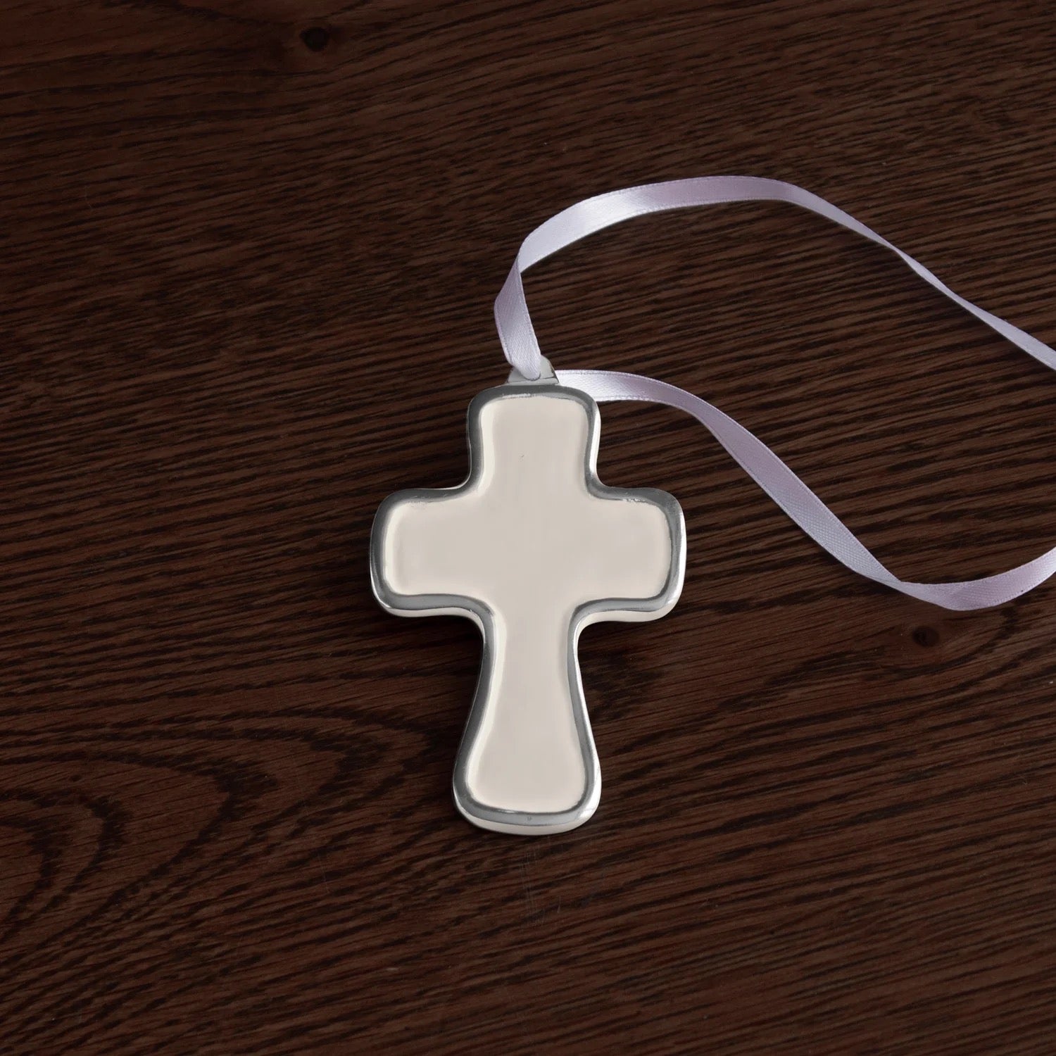 ENCANTO Athens Cross Ornament (Cream)