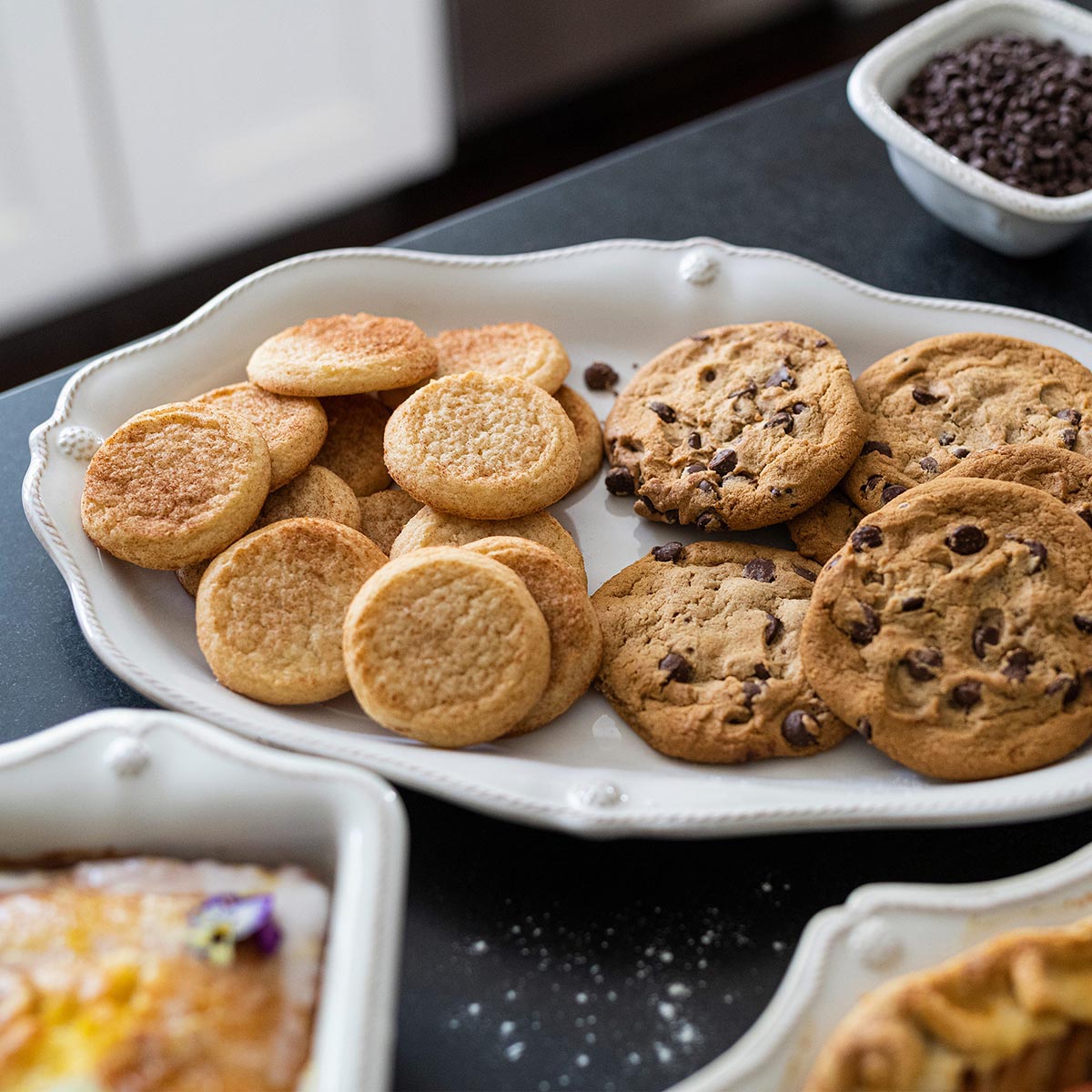 Berry & Thread Whitewash 16" Platter