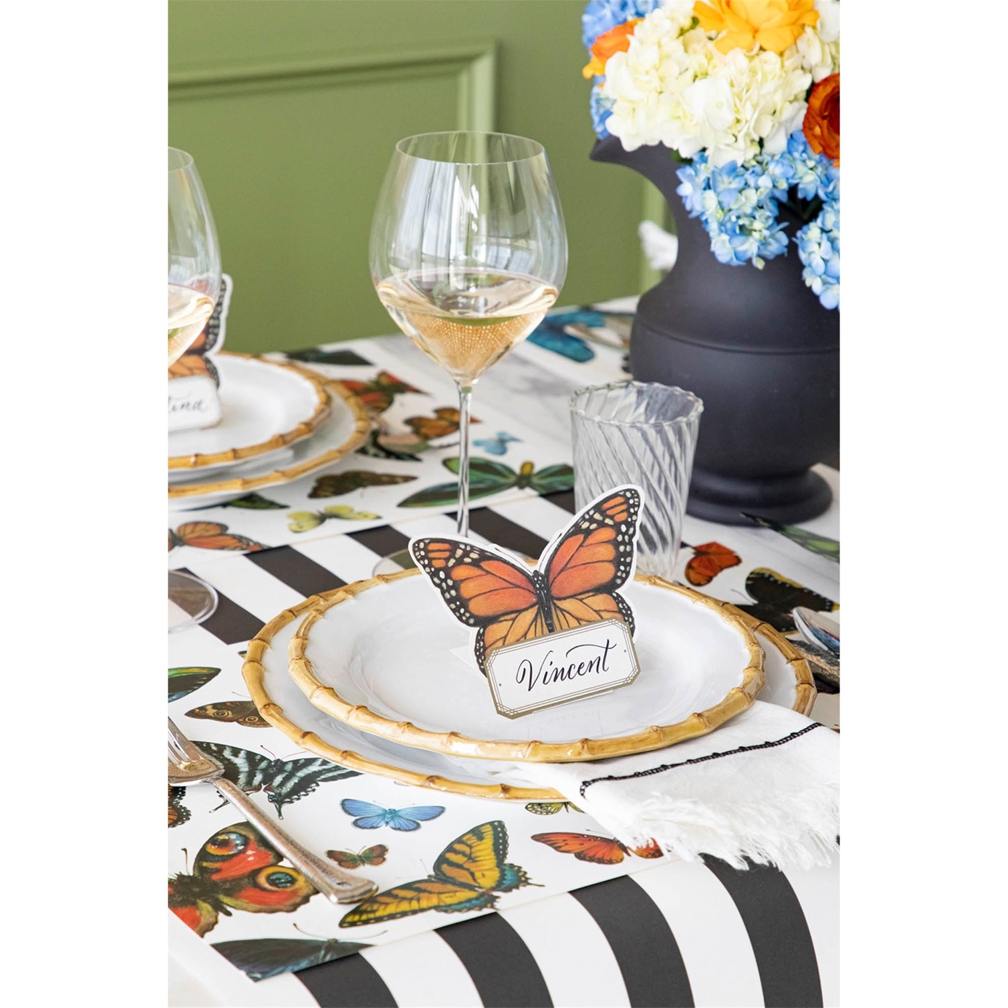 Paper Table Runner | 20"x25'