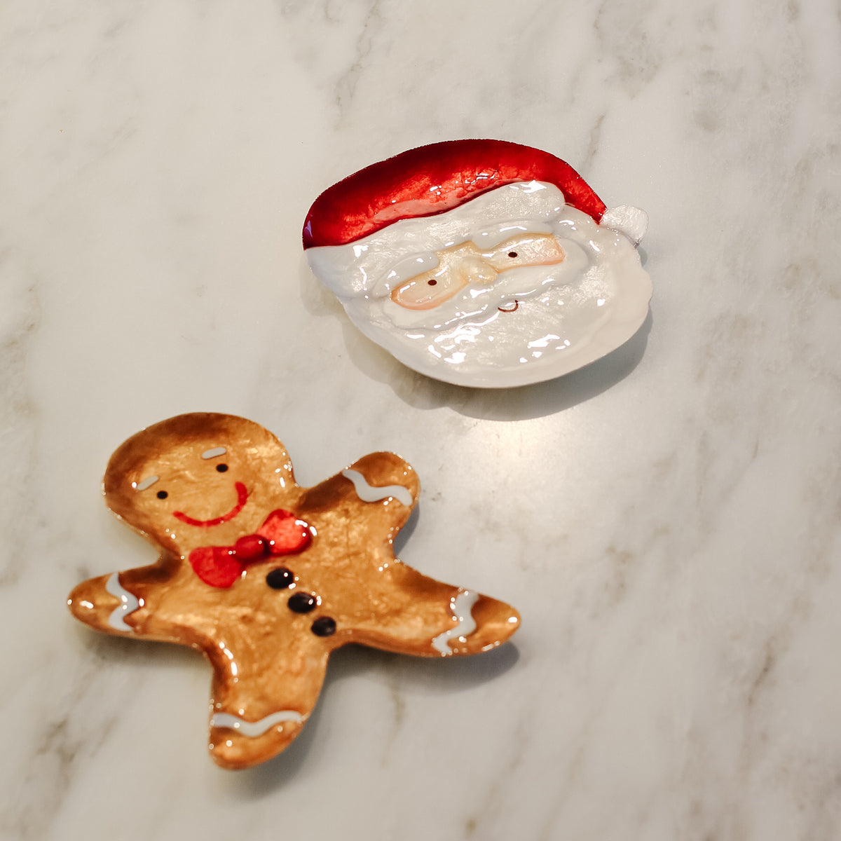Capiz Santa Plate