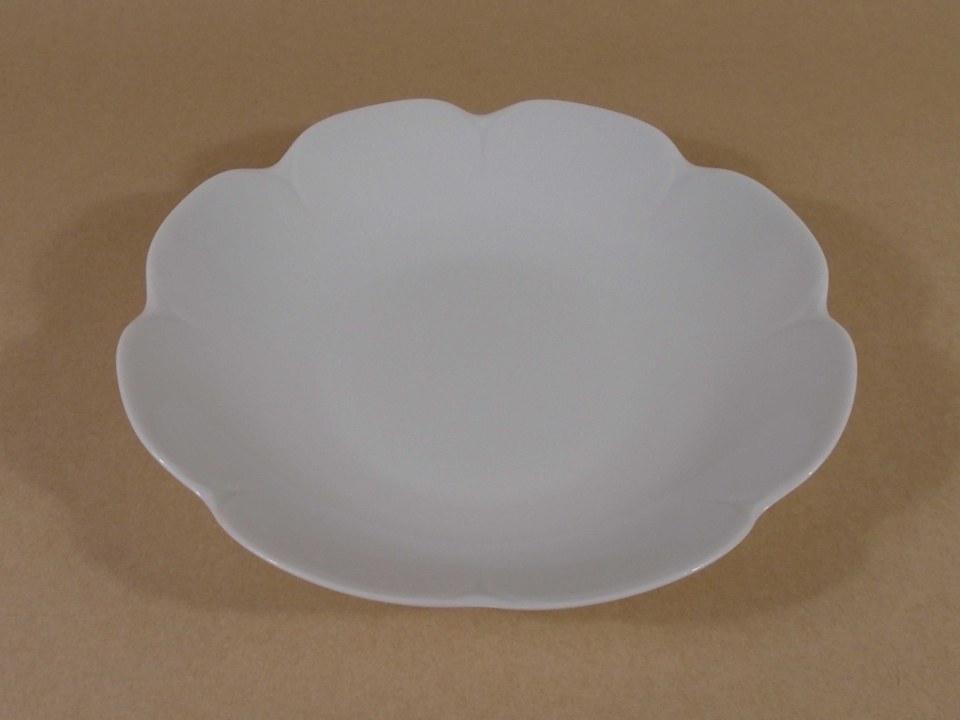 Nymphea White Pasta/Salad Plate