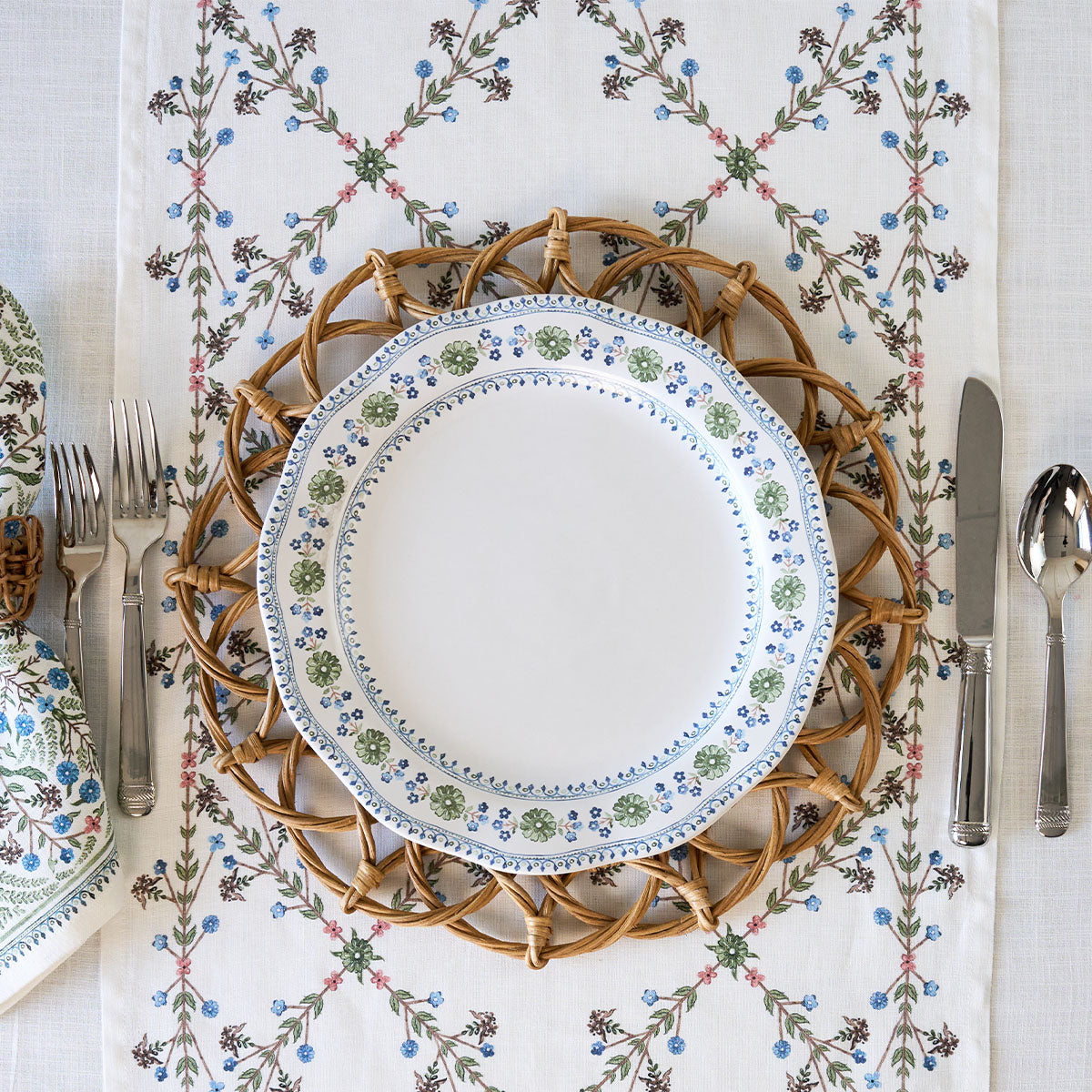 Villa Seville Dinner Plate - Chambray