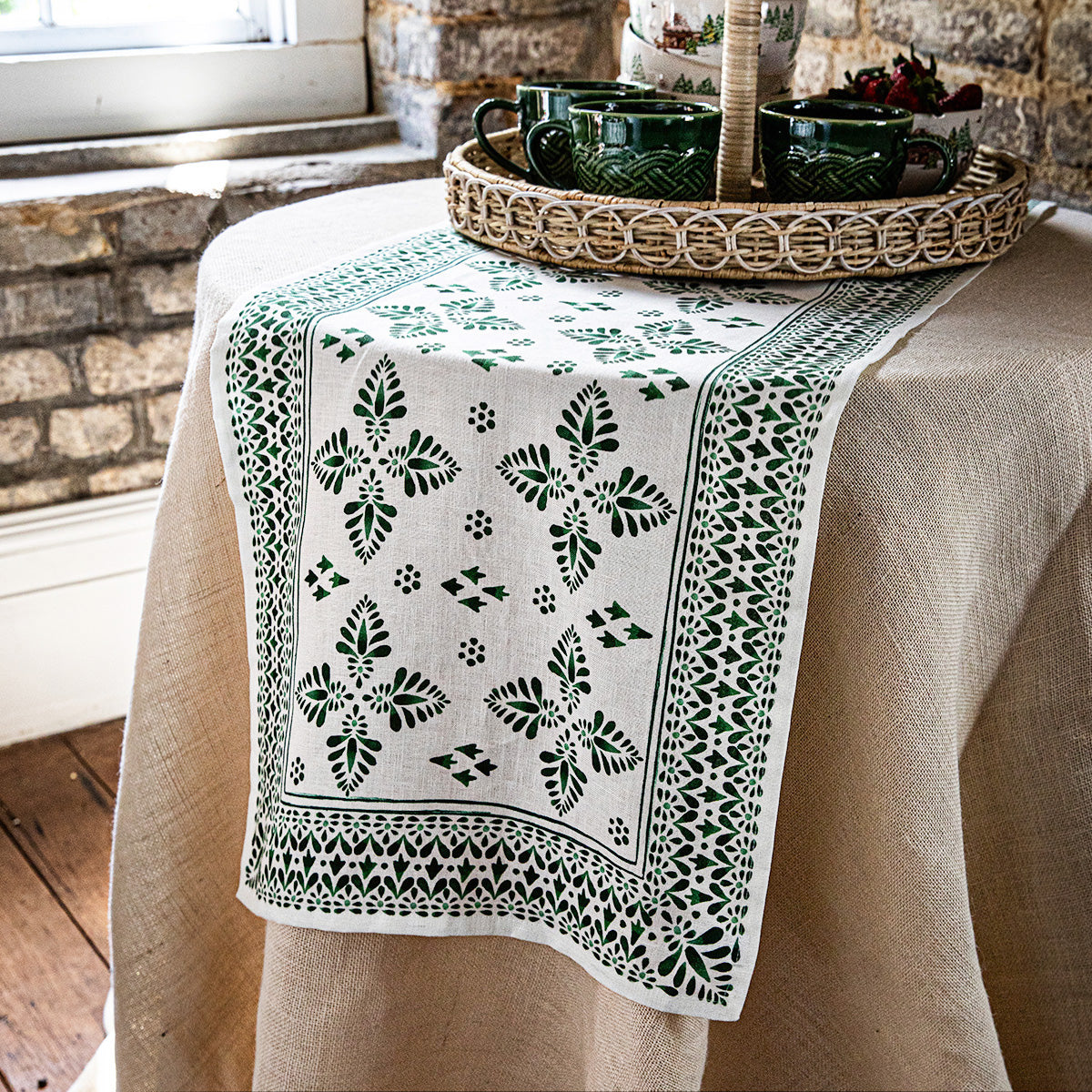 Iberian Border 18"x90" Table Runner - Evergreen