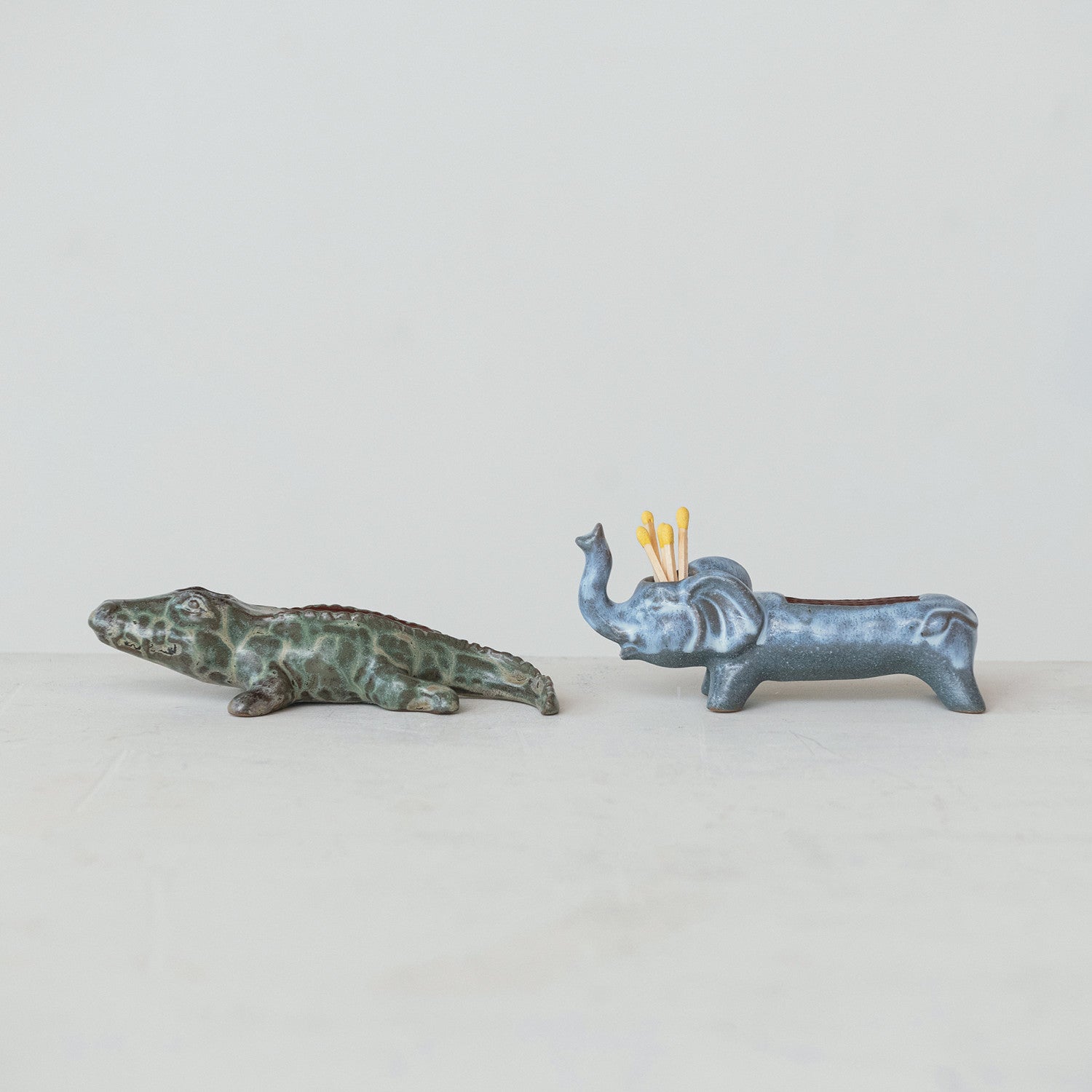 Stoneware Alligator Match Holder With Striker