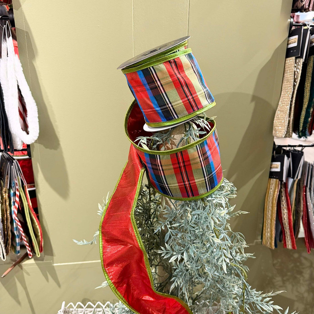Stripe Metallic Dupion Red/Green Metallic Piping Ribbon