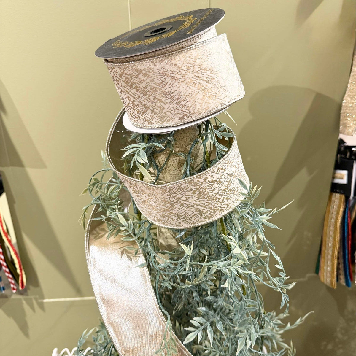 Ivory Printed Velvet Metallic Dupion DBL Fused Ribbon