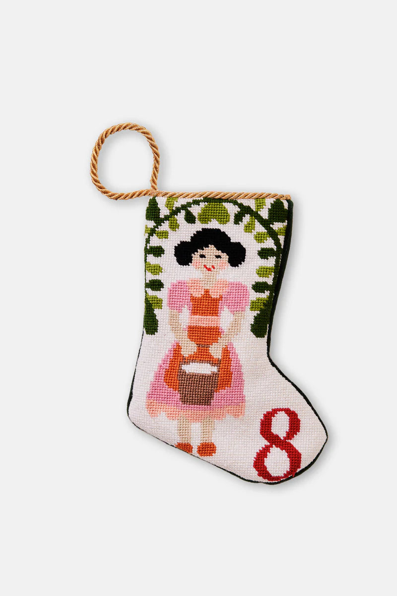 12 Days - 8 Maids a Milking